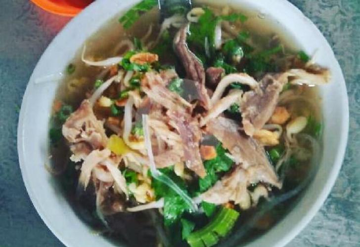 Soto Ayam Kampung DM: Santapan Hangat yang Mengobati Rindu Cilacap